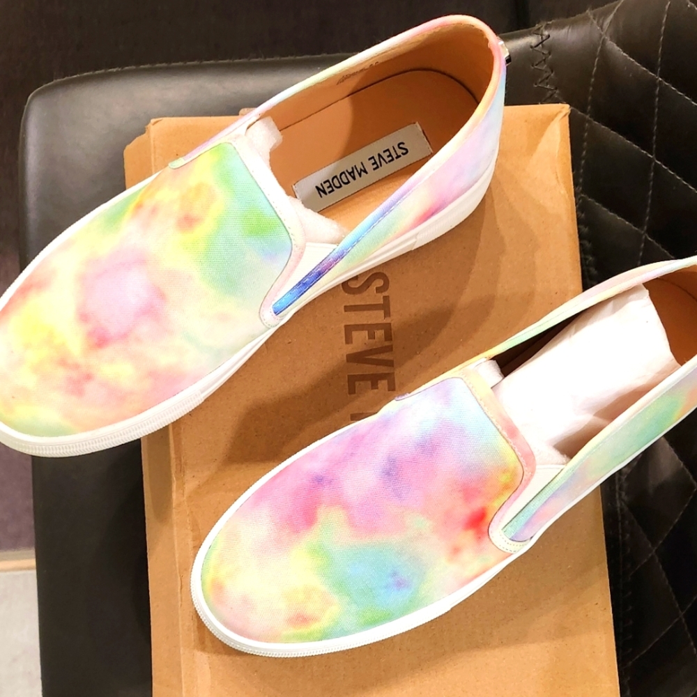Tye Dye Sneakers